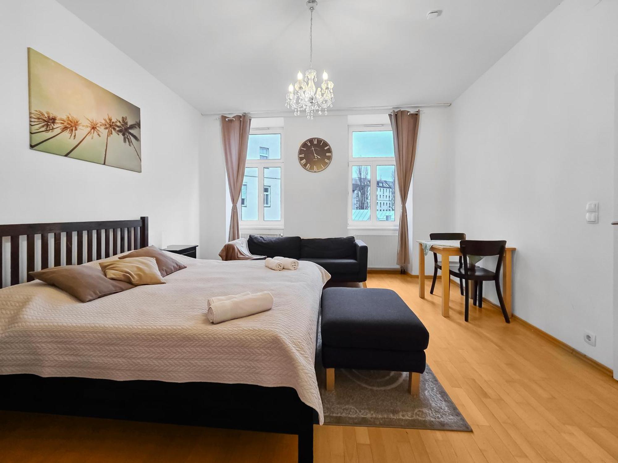 Three King-Size Beds, Three Bedrooms Viena Exterior foto